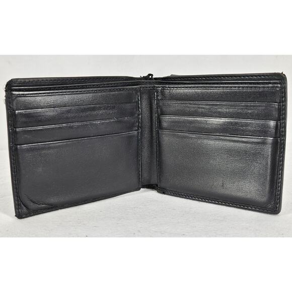 GUCCI VINTAGE MEN'S BLACK LEATHER BI-FOLD WITH COIN POCKET MADE IN ITALY - Picture 9 of 16